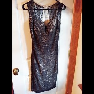 Women's lace evening/cocktail dress